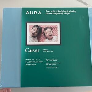 Digital photo frame - brand new still wrapped